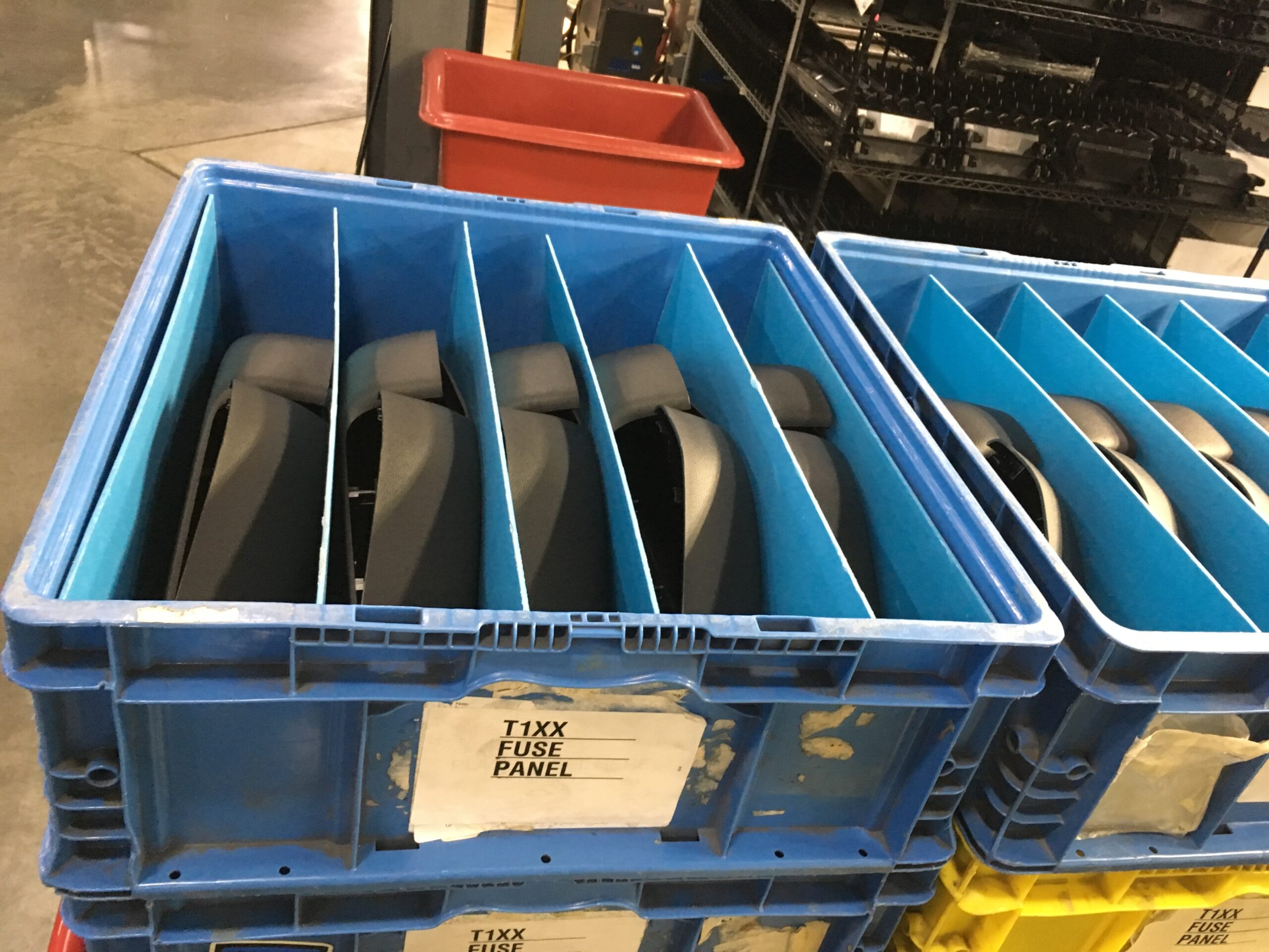 Barber Packaging plastic hand tote example two